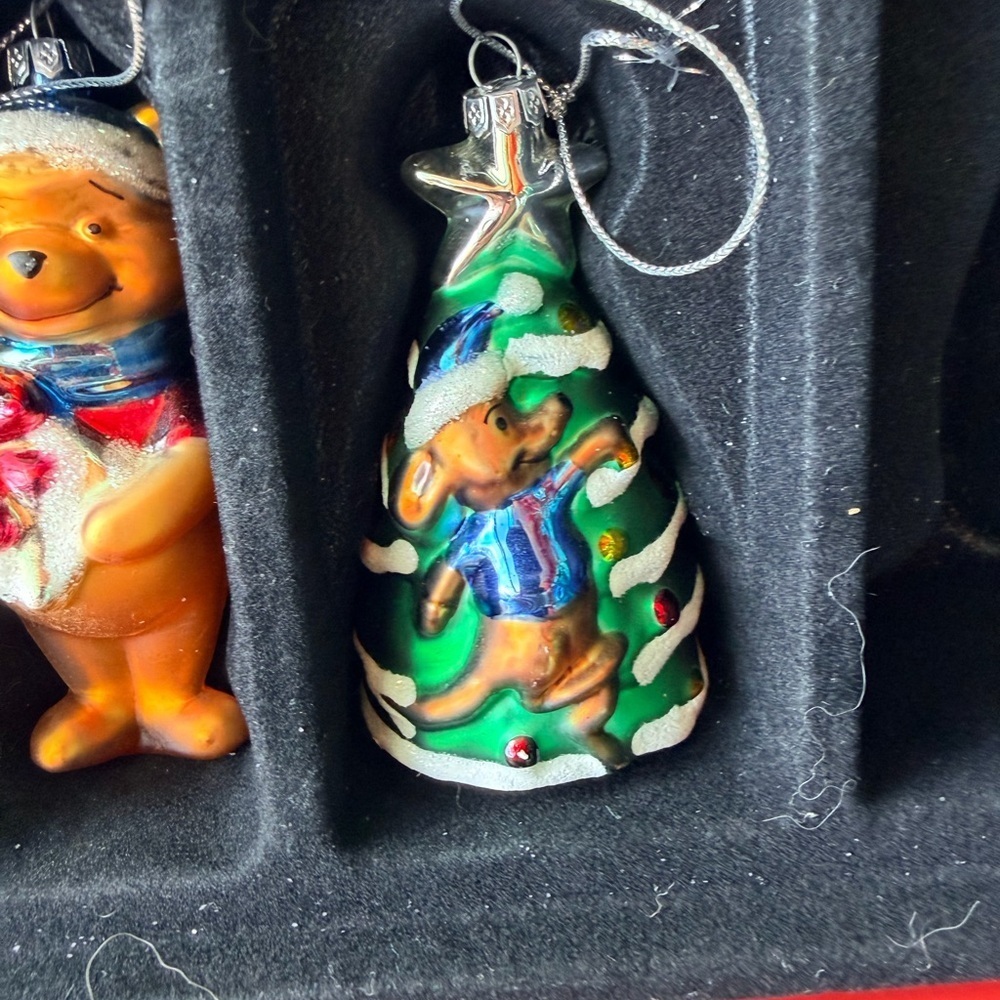 Disney Store Winnie Pooh Christmas Ornament Set - Picture 6 of 9